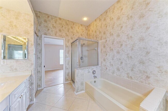 Building Photo - 4227 Placid Dr