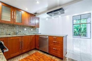 Building Photo - 20879 W Country Club Dr