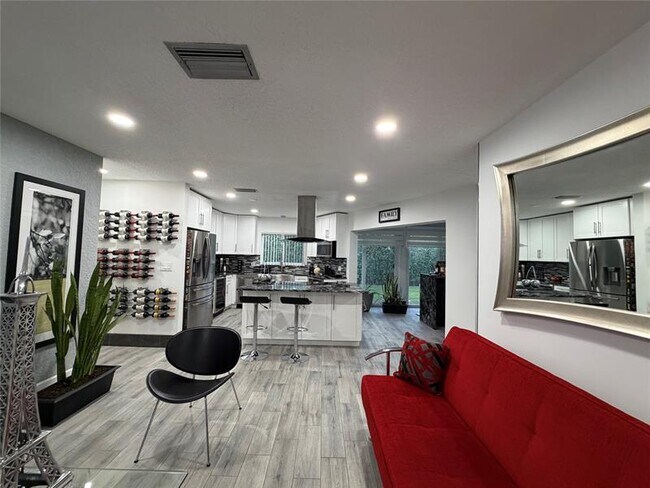 Building Photo - 11240 NW 43rd St