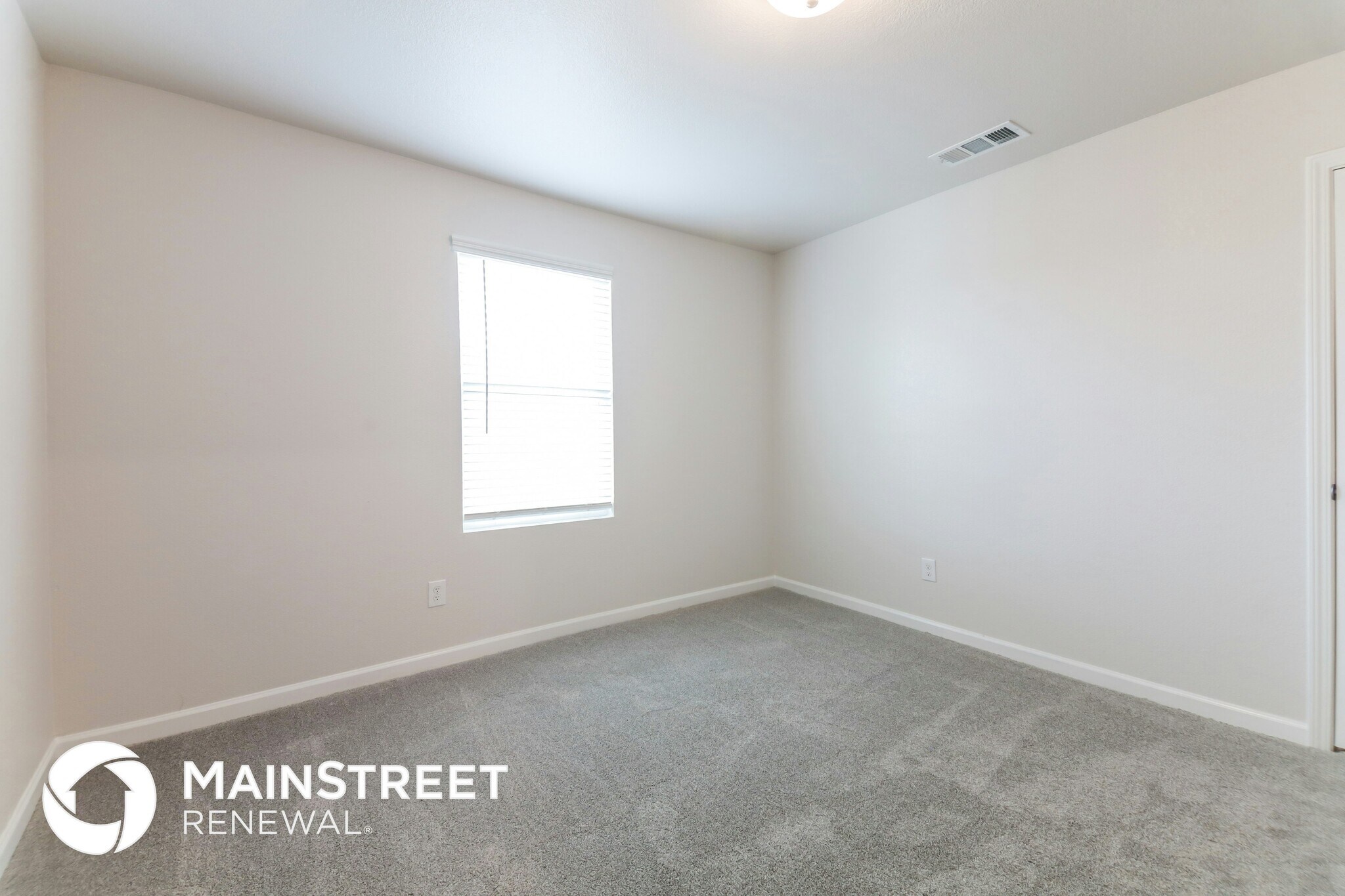 Building Photo - 6310 Tropicana Way