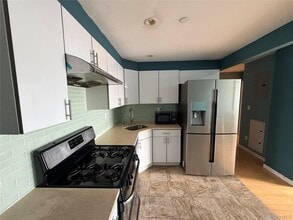 Building Photo - 143-28 41st Ave