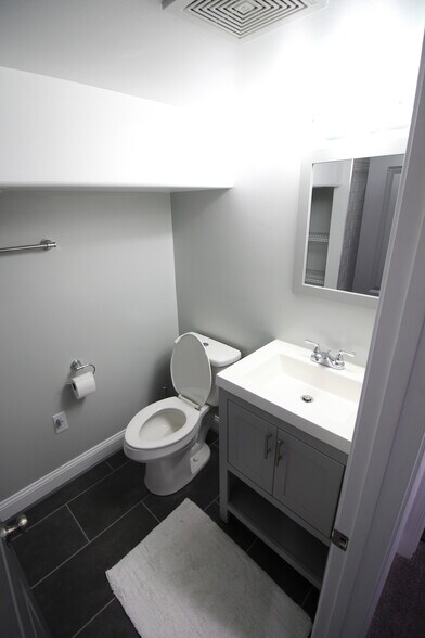 Bathroom 3 - 644 S Lehigh St