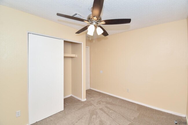 Building Photo - 2878 S 18th Ave