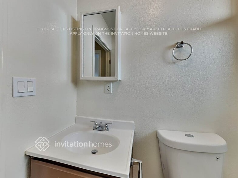 Building Photo - 5306 3rd Ave