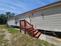 Building Photo - 2565 Sanchez Dr