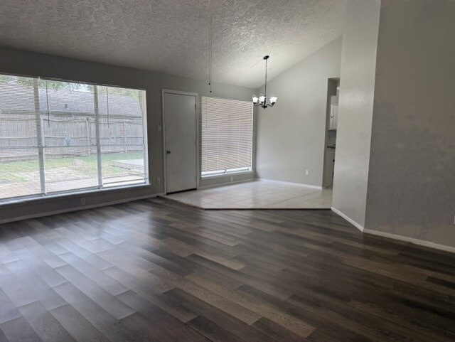 Building Photo - 21006 Bridgeview Cir