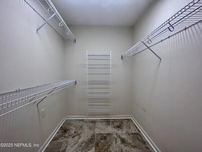 Building Photo - 2284 Emilys Way