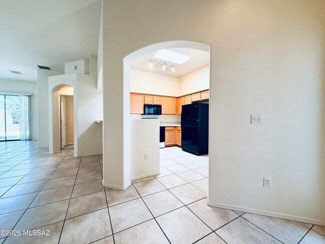 Building Photo - 5416 N Bramble Brook Ln