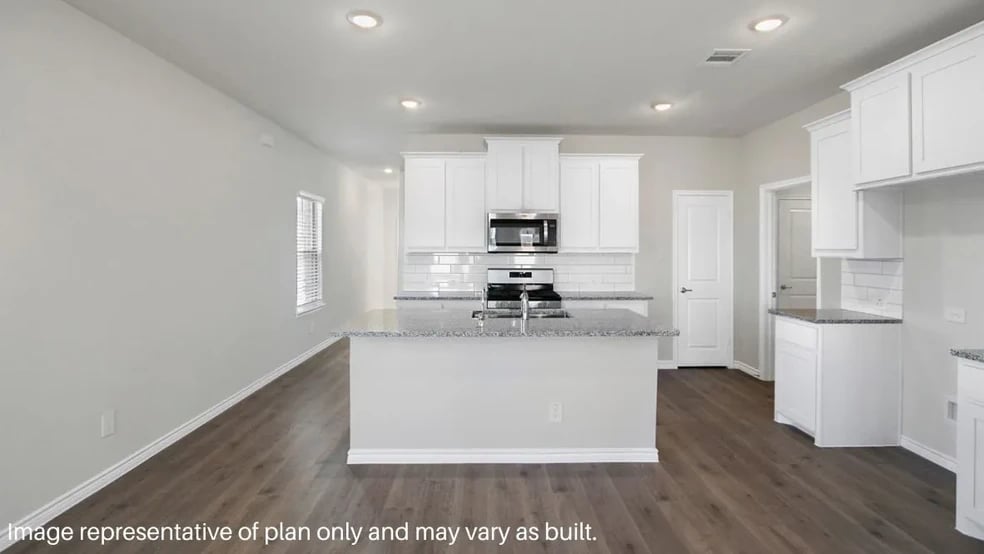 Building Photo - 325 Willowmore Dr