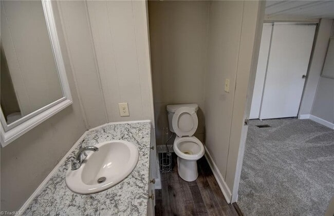 Building Photo - 4606 Woodvery Dr