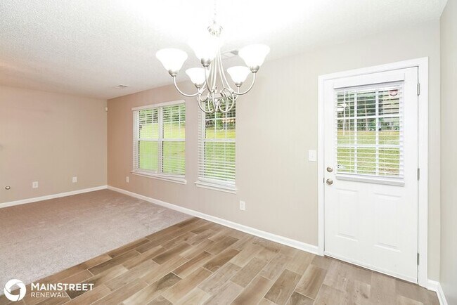 Building Photo - 479 Thistle Cove, Atlanta, GA 30349