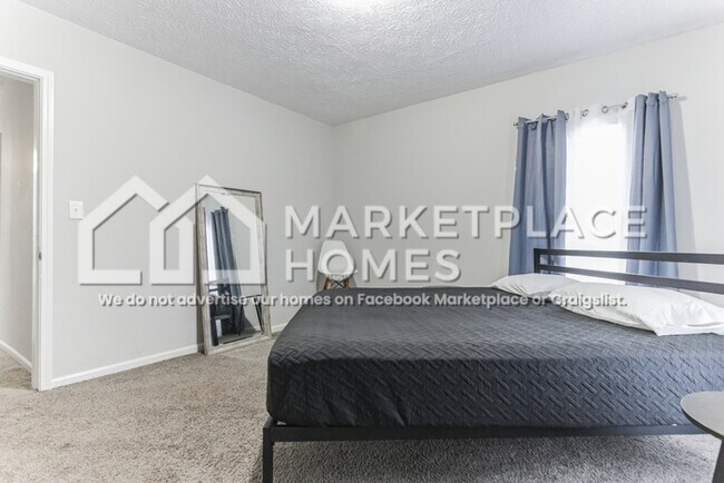 Building Photo - 2428 N Capitol Ave