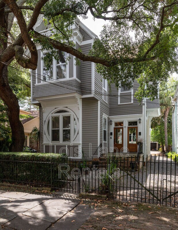 Building Photo - 35 Montagu St