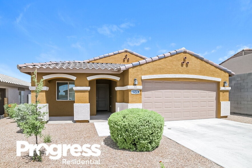 Primary Photo - 6519 S 38th Ln
