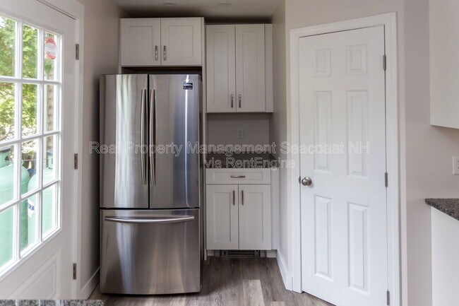 Building Photo - 11 Washington Rd