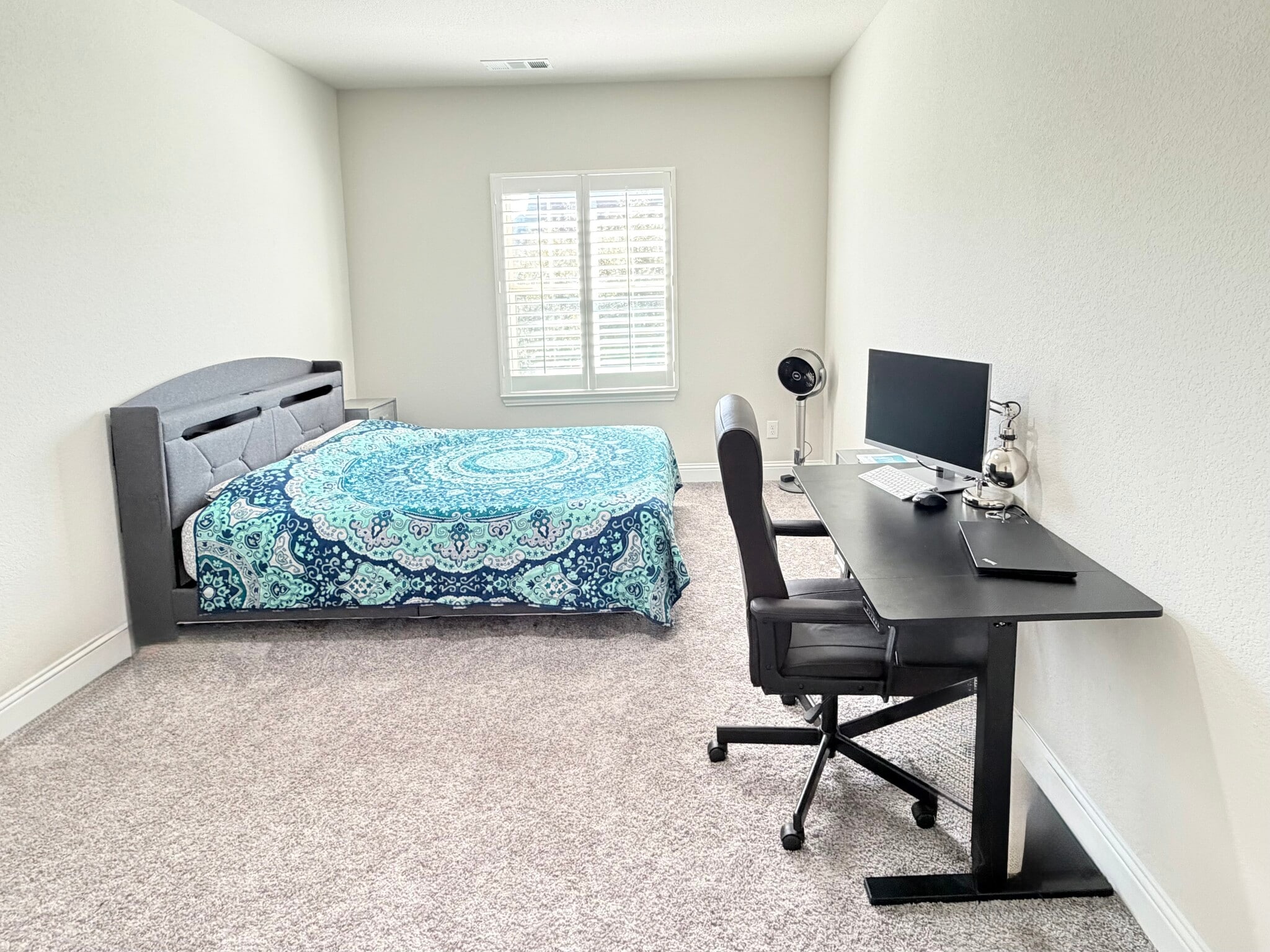 Building Photo - 6817 Golf Club Dr