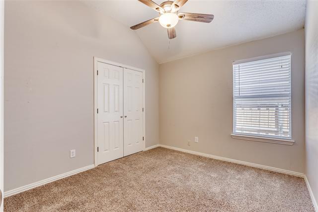 Building Photo - 1615 Shadow Crest Dr