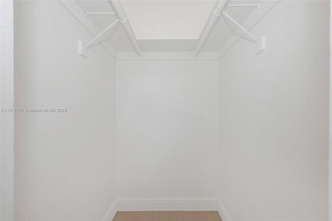 Building Photo - 1013 SW 7 ST Miami FL 33130