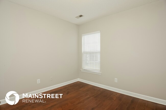 Building Photo - 4346 Fescue Pl SW