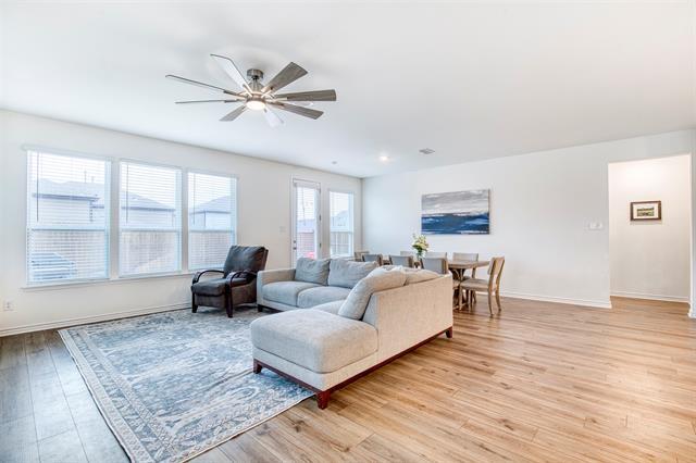 Building Photo - 2513 Wayne Ave