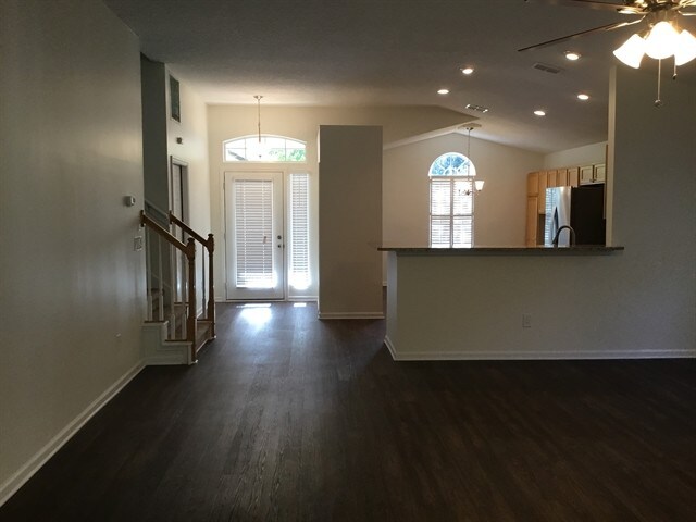 Building Photo - 158 Sweetbrier Branch Ln