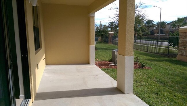 Building Photo - 1875 Portofino Meadows Blvd