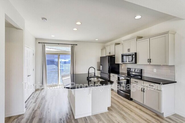 Building Photo - 6020 Ashmore Ln