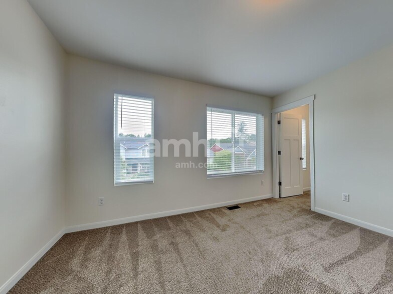 Building Photo - 1728 178th St Ct E