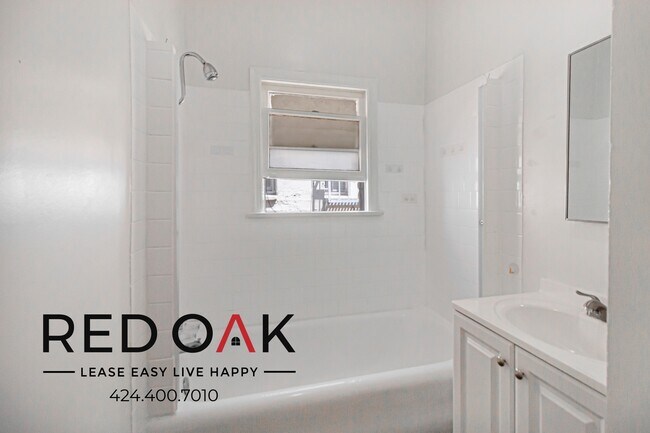 Building Photo - 739 Normandie Ave
