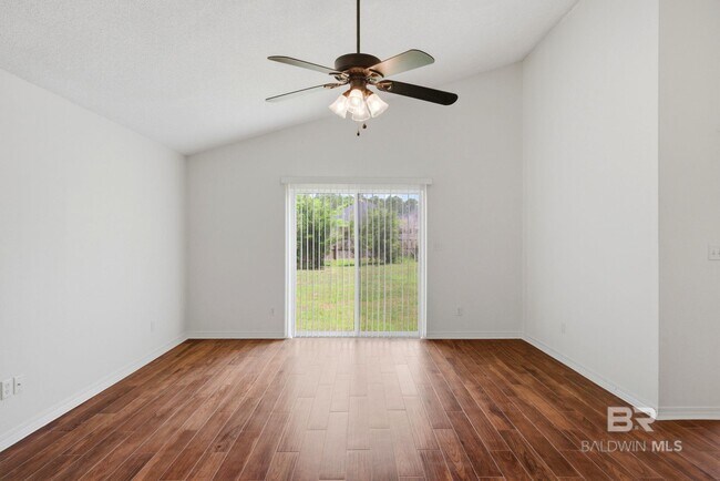 Building Photo - 22413 Bobcat Ln