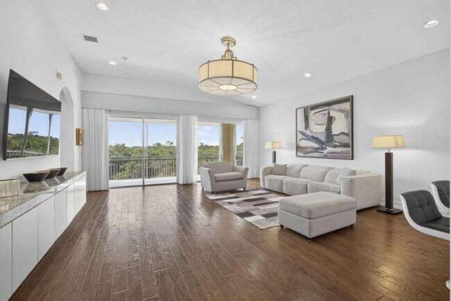 Building Photo - 10418 Orchid Reserve Dr