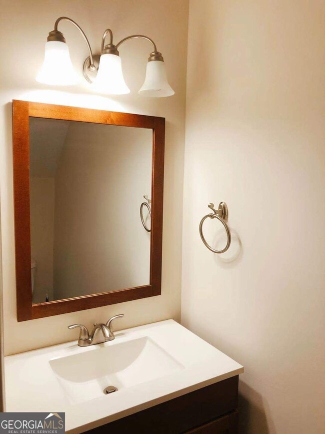 Building Photo - 1819 Cumberland Valley Pl SE