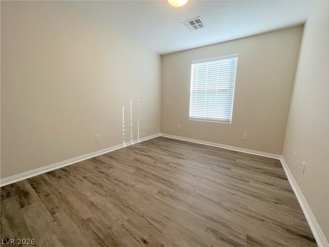 Building Photo - 8932 Amy Olivia Ave
