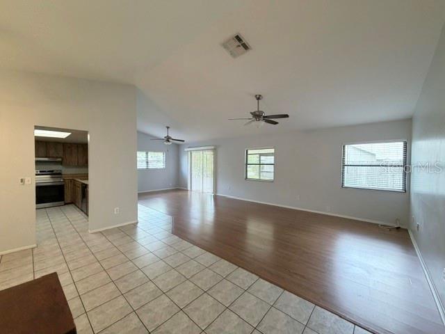 Building Photo - 298 Quail Ct
