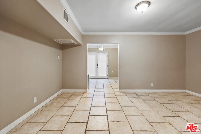 Building Photo - 11423 Sunshine Terrace
