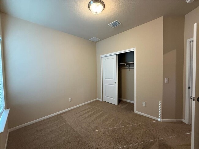 Building Photo - 6624 San Isidro Dr