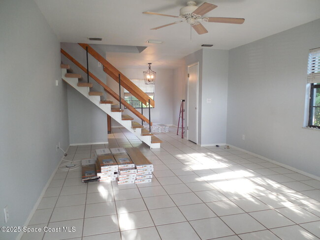 Building Photo - 345 Ocean View Ln