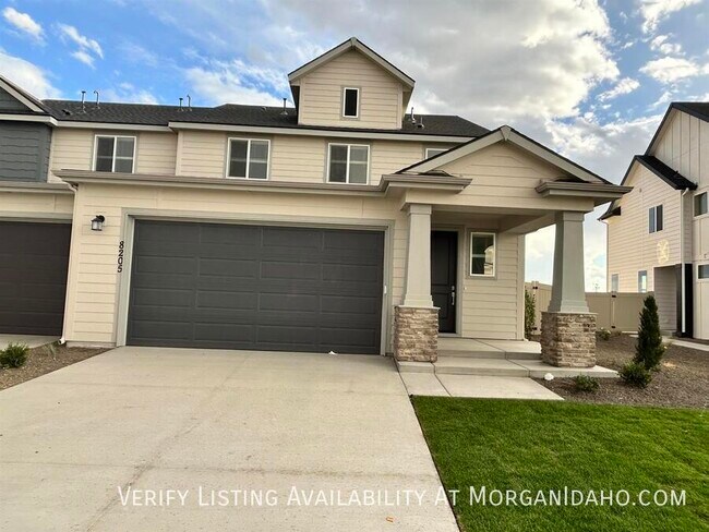 Primary Photo - 8205 W Grey Alder Dr