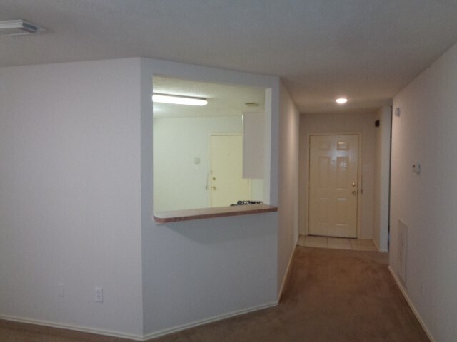 Building Photo - 20107 Beechview Ln