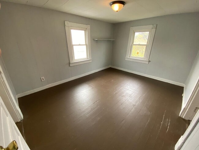 Building Photo - 1519 Campbell Ave