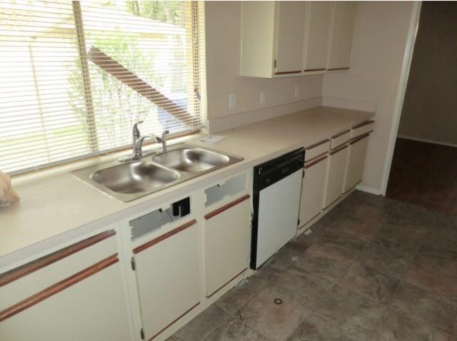 Building Photo - 3313 Janwood Ln