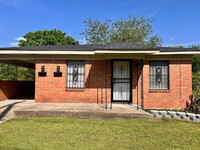 Building Photo - MLK