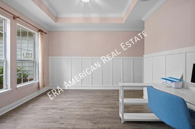 Building Photo - 321 Scotch Pine Ln