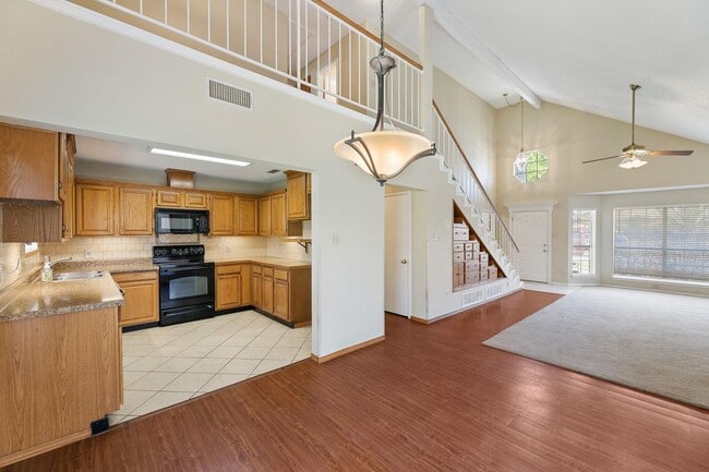 Building Photo - Beautiful  2 story home in Keller with Mas...