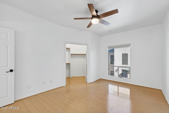 Building Photo - 101 N 7th St