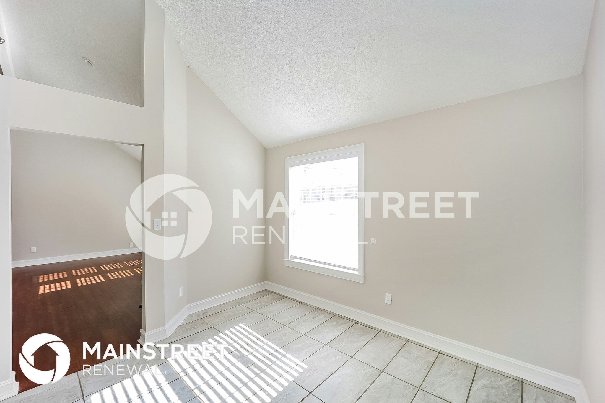 Building Photo - 125 Gleneagles Way
