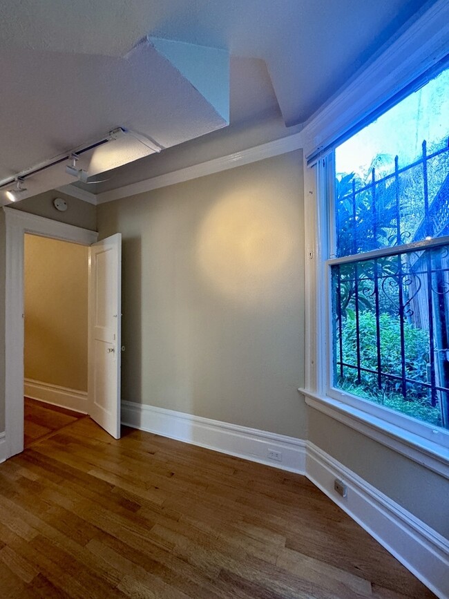 Building Photo - Nice 1 Bedroom-Walk to Dolores Park! Walk ...