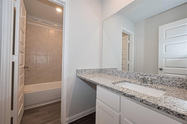 Building Photo - 2412 Cave Fish Dr