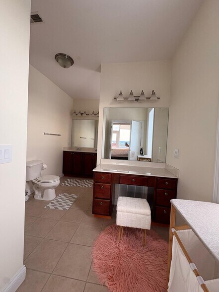 Primary bathroom's additional vanity - 1925 Auburn Ave