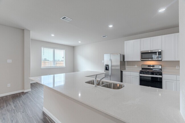 Building Photo - 9219 Grace Rdg Dr